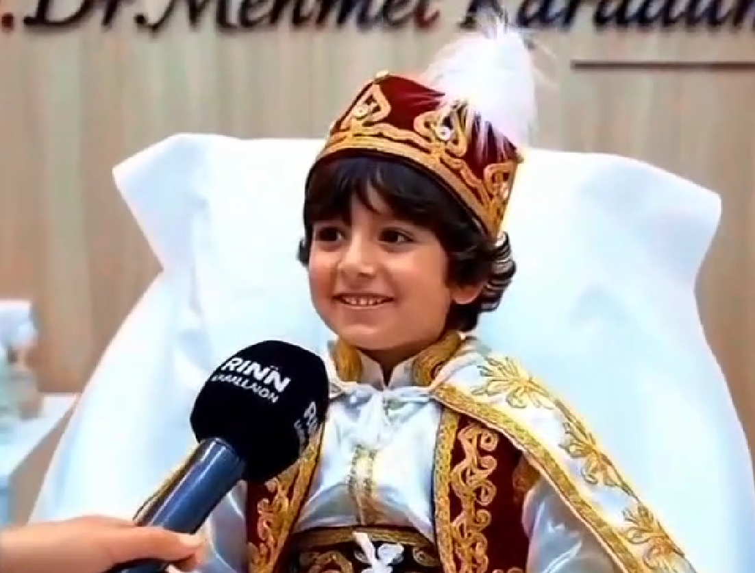 Sünnet Oldu Farketmedi